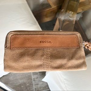 SOLD!! Fossil Brown Wallet